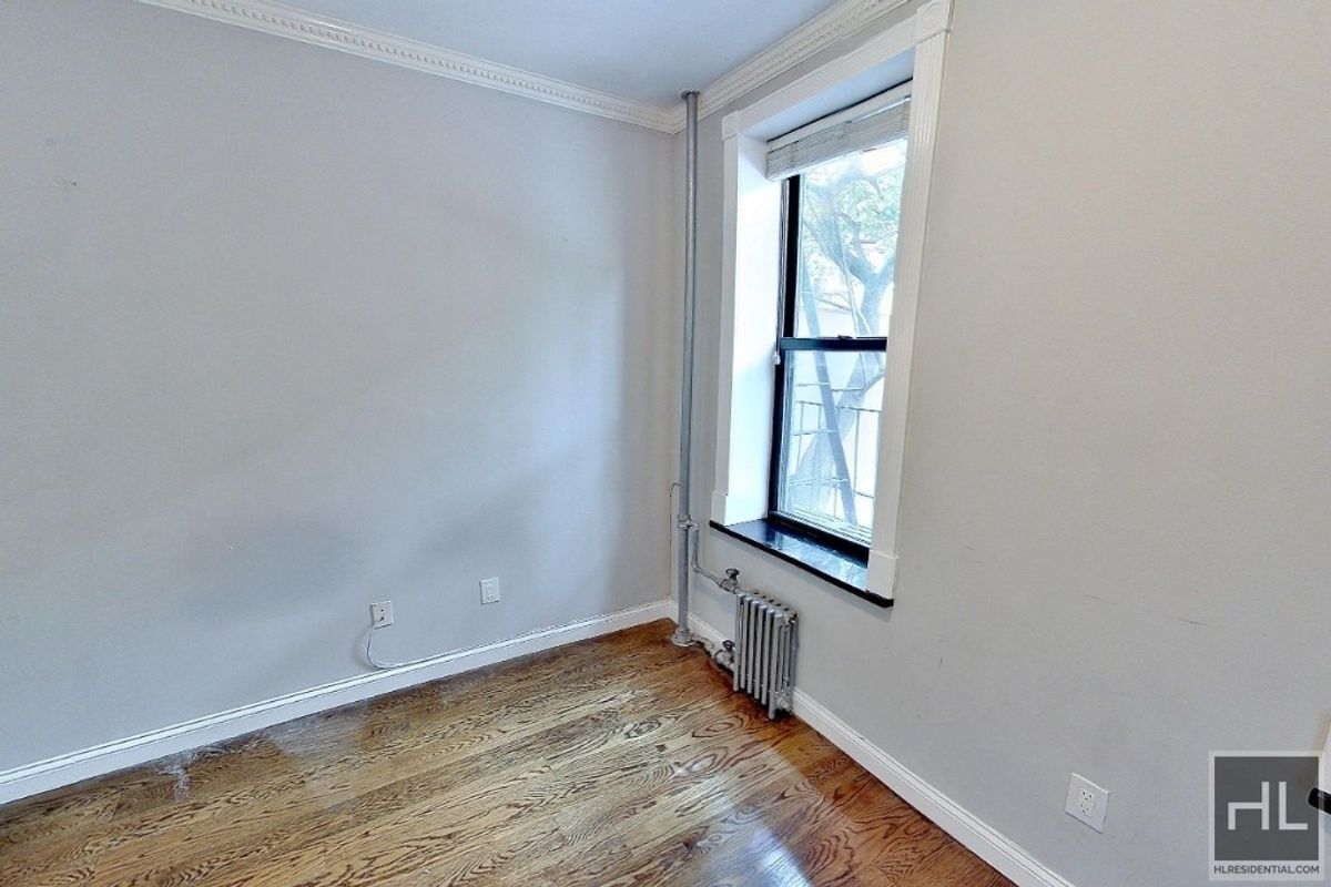 Foto del edificio - E 5TH ST.