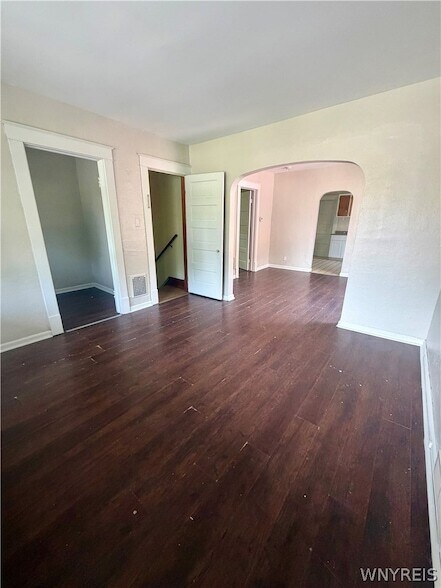 Foto del edificio - 2237 Ontario Ave