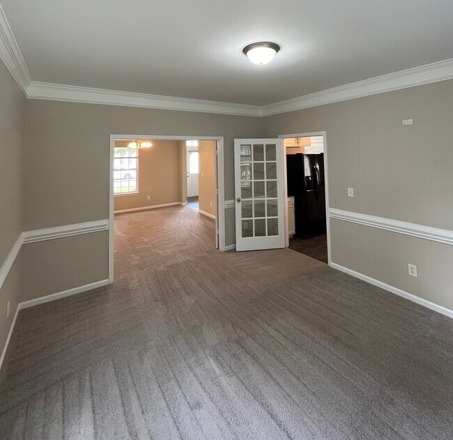 Foto del edificio - 15315 Edgewater Forest Ln