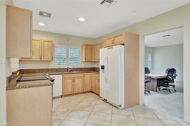 Building Photo - 4 br, 3 bath House - 20 N Bel Air Dr