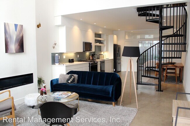 Building Photo - 2 br, 2 bath House - 13 NE Wygant Street