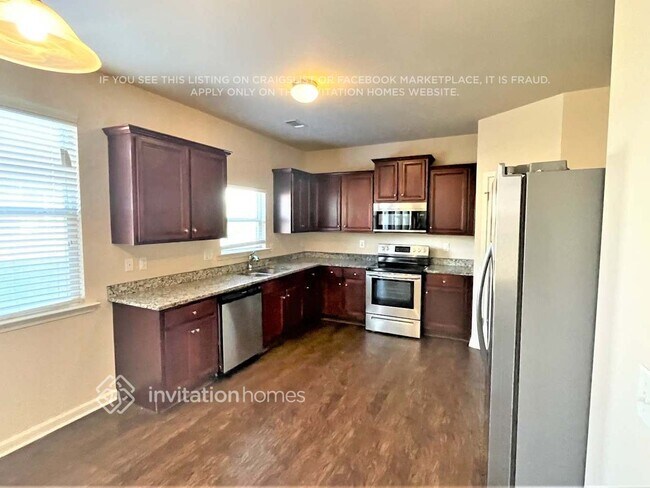 Foto del edificio - 3600 Brookhollow Dr
