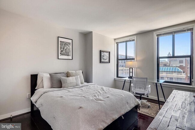Foto del edificio - 631 D St NW