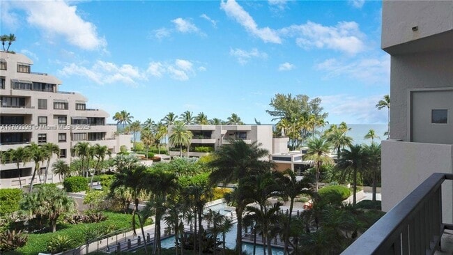 Building Photo - 201 Crandon Blvd