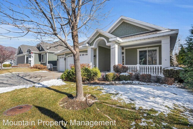 Foto del edificio - 3 br, 3 bath House - 254 W. Lady Bank Lane