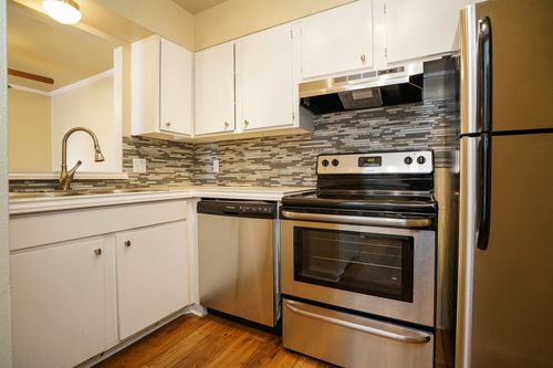 Foto del edificio - 820 Gentleman Rd