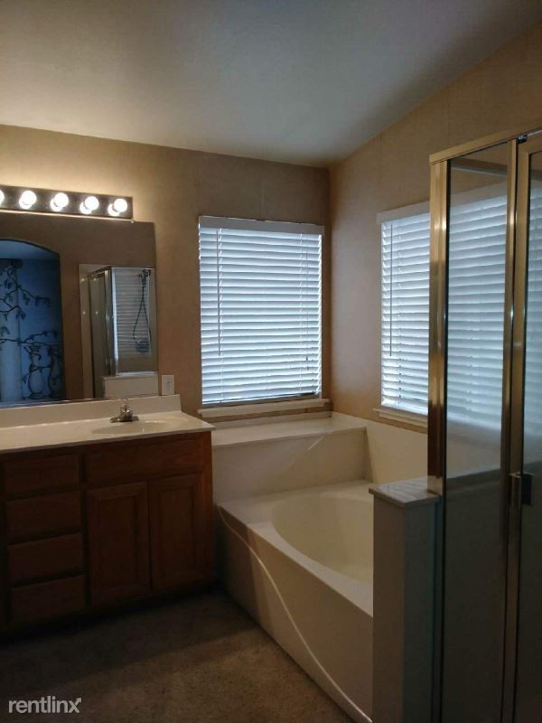 Building Photo - 4344 Maddie Cir