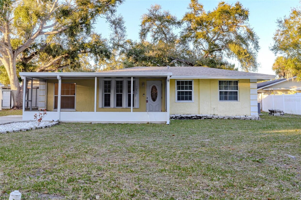 Photo - 1259 41st Street, Sarasota, FL 34234 - 3 BR 2 BA single-family home