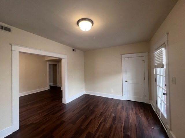 Foto del edificio - 1007 Porter St