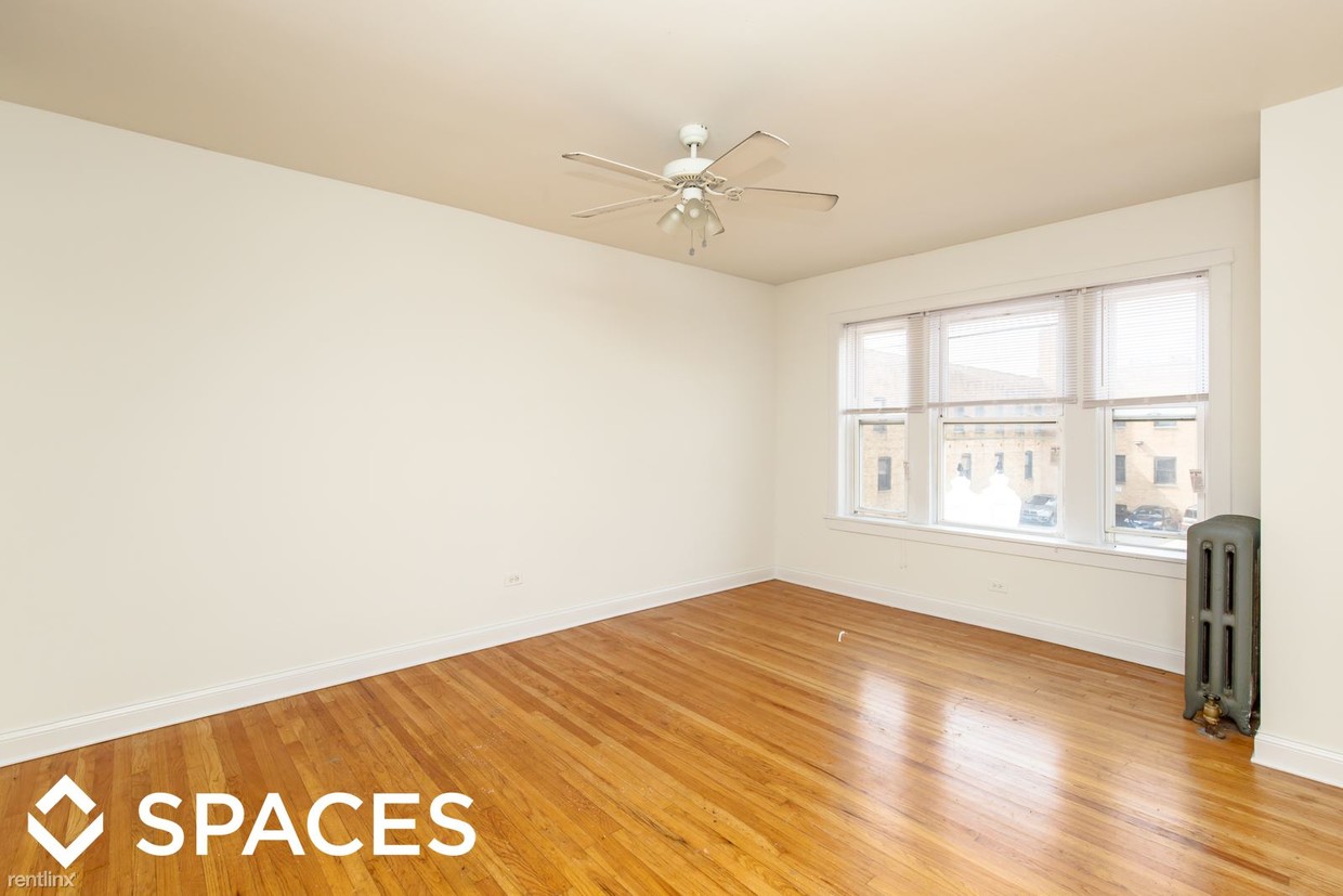 Foto principal - 5050 N Clark St