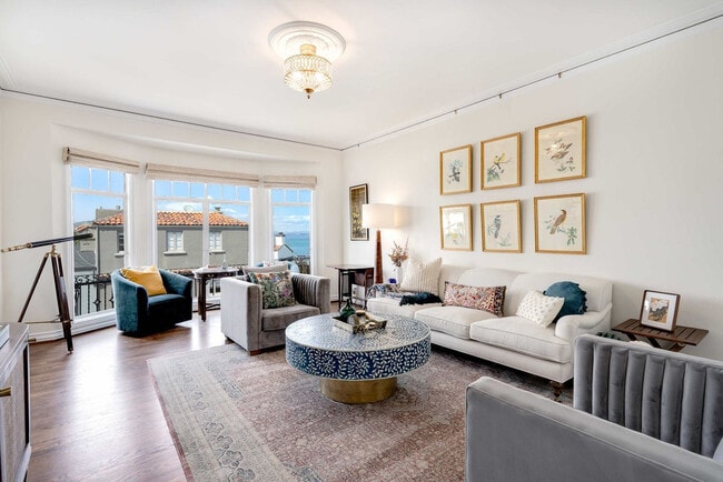 Foto del edificio - 3689 Fillmore St