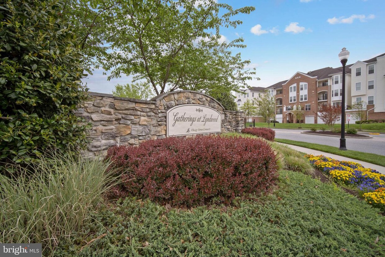 Primary Photo - 7335 Brookview Rd