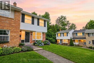 Building Photo - 884 Walkley Rd
