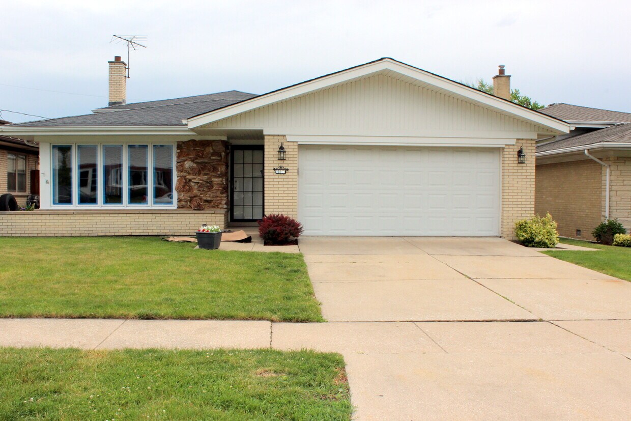 Foto principal - 2913 Kensington Ave