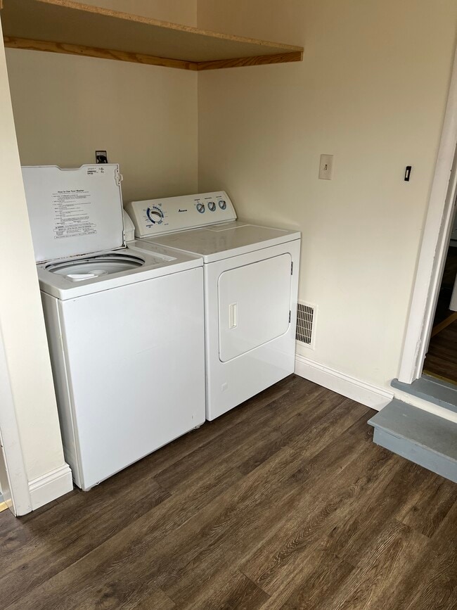 First Floor Laundry - 47 Fennell St