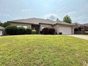Building Photo - 1812 Abbey Ln