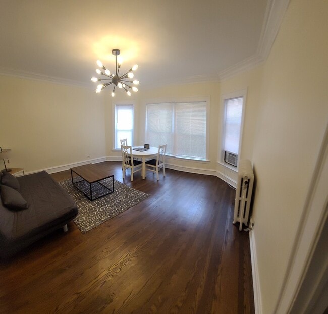 Photo - 5849 S Blackstone Ave Apartment