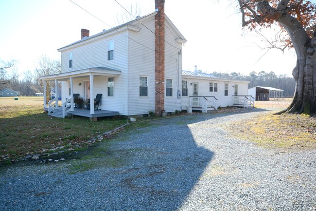 Building Photo - 617 Babbtown Rd