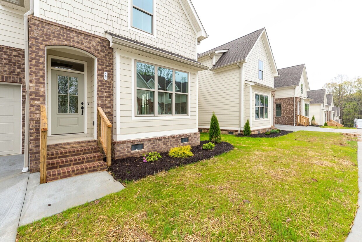 Foto principal - 457 Hungry Hollow Rd SE