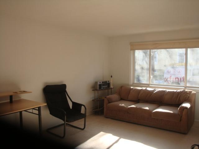 Primary Photo - 77 Thingvalla Ave