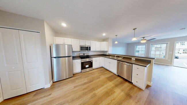 Cocina - 1333 Luke Ln