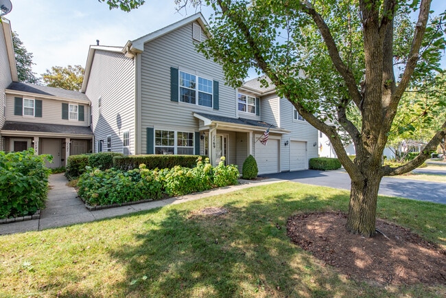 Building Photo - 1169 Orleans Dr