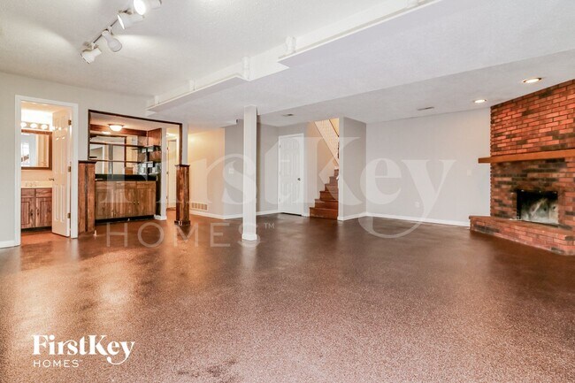 Foto del edificio - 1411 Ticonderoga Dr