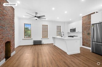Building Photo - 9406 Fort Hamilton Pkwy