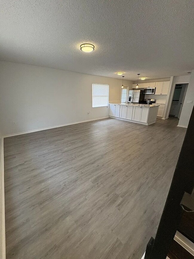 Building Photo - For rent in Lakeland