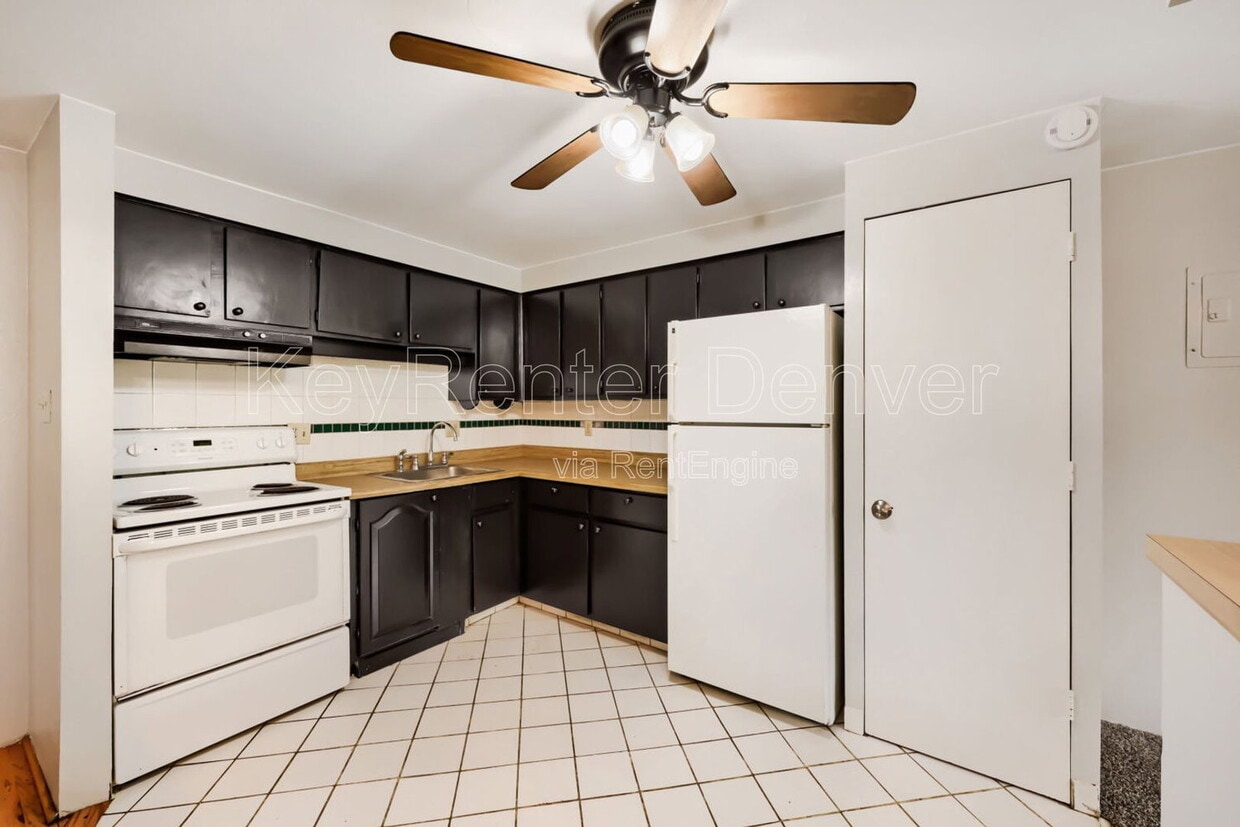 Photo - 8826 East Florida Avenue