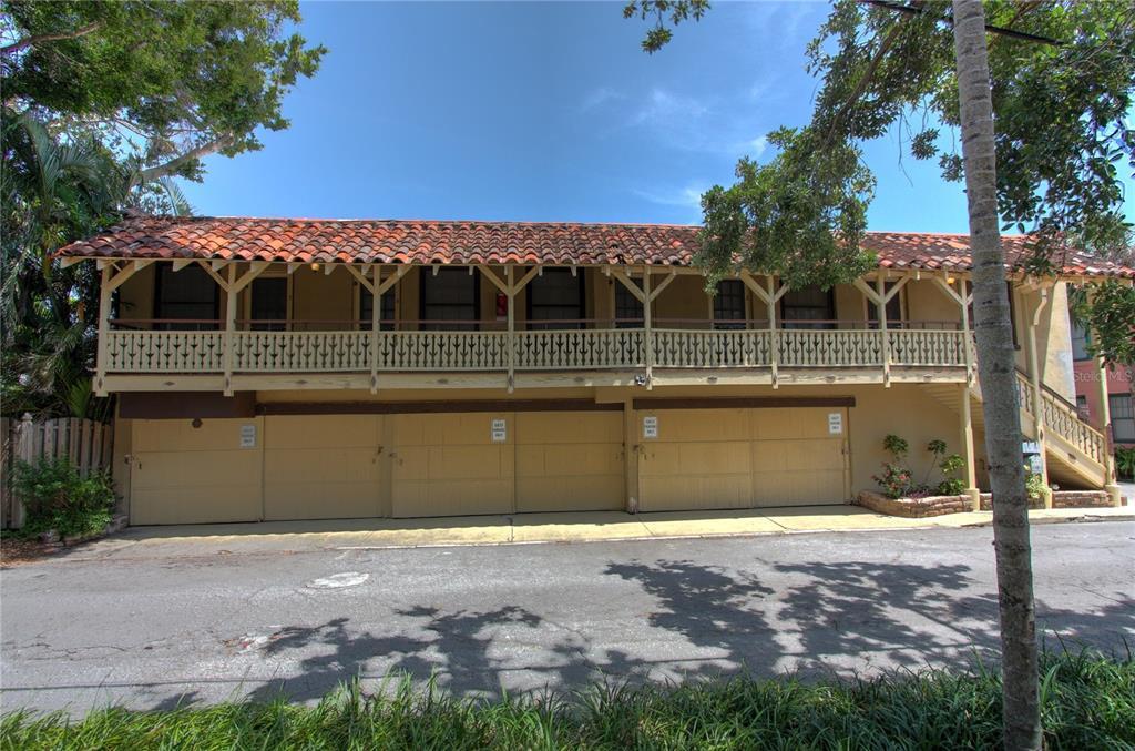 Foto principal - 525 Rawls Ave