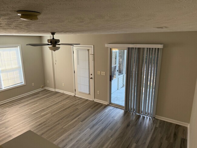 Foto del edificio - 617A 15th Ave S