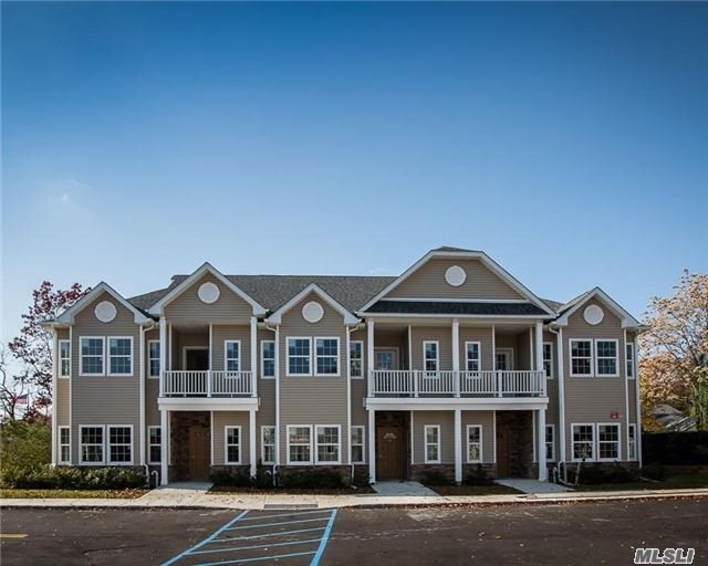 3025 Sunrise Hwy Unit 11, Islip Terrace, NY 11752 Apartment for Rent