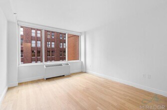 Building Photo - 60 W 23 St