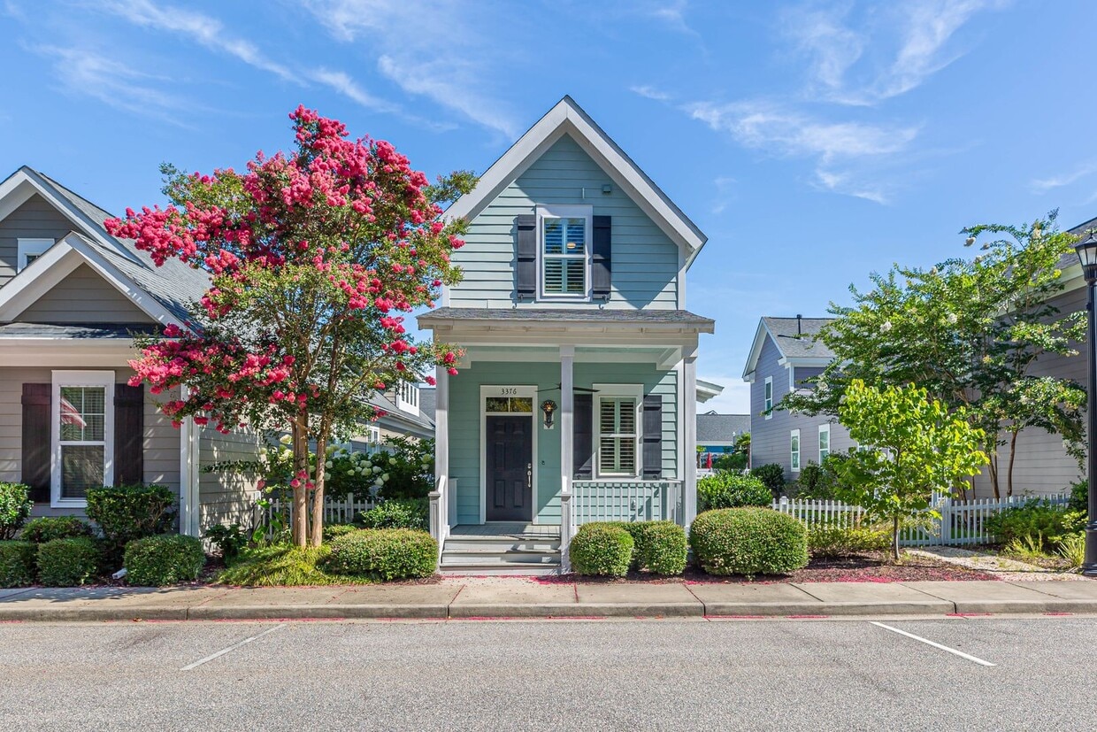 Foto principal - Sweetgrass Square