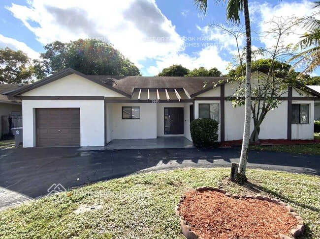 Building Photo - 9664 Carousel Cir S