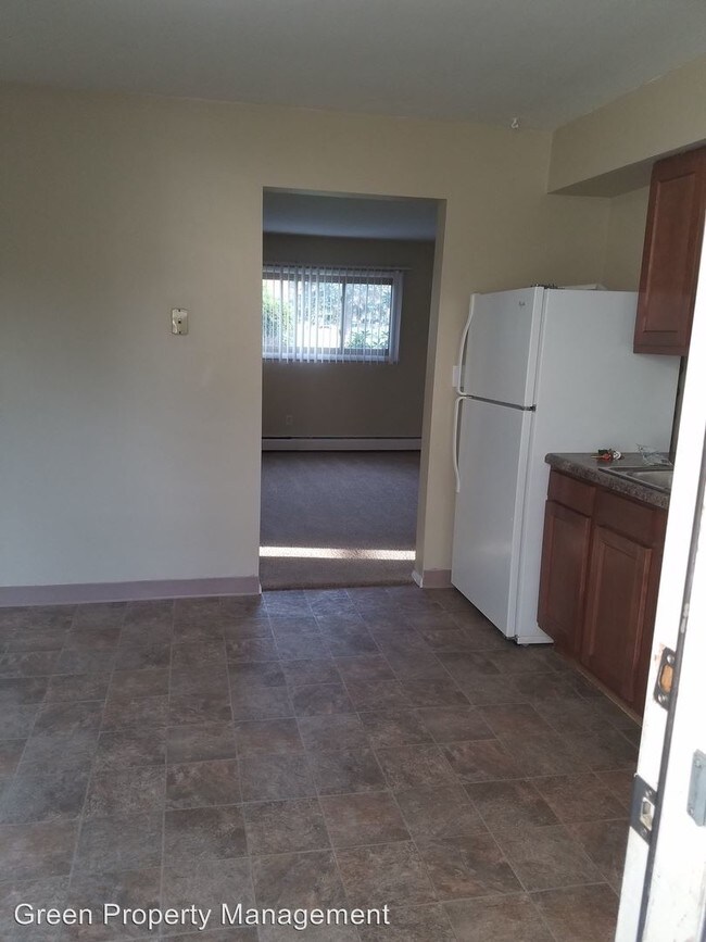 Foto del edificio - 1038 Glenaire Dr NW