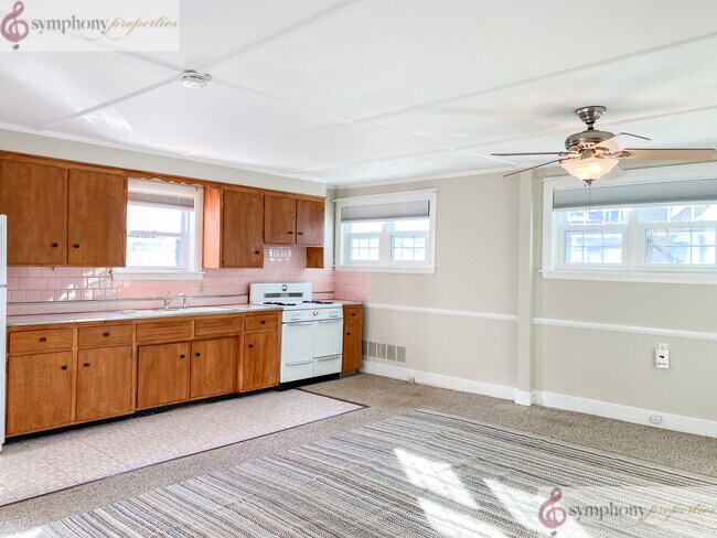Foto del edificio - 1353 Dorchester Ave