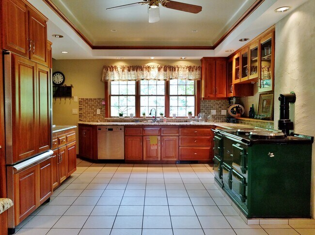 Foto del edificio - 900 State St