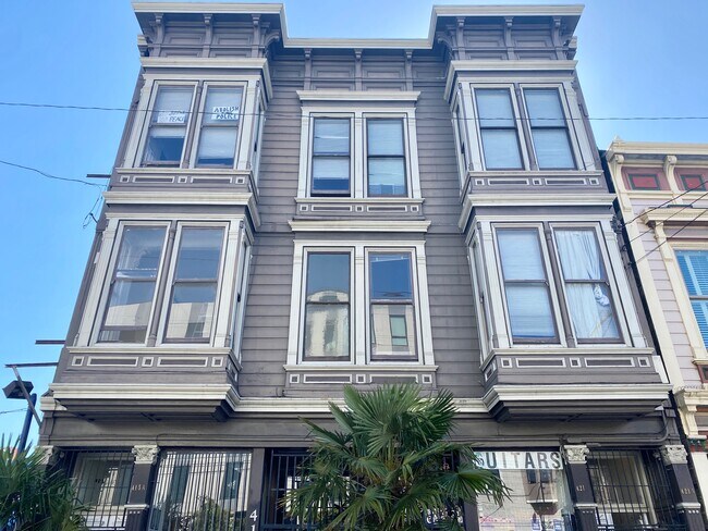Front - 415 S Van Ness Ave