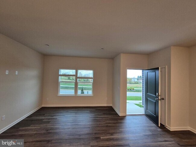 Foto del edificio - 141 Tigney Dr