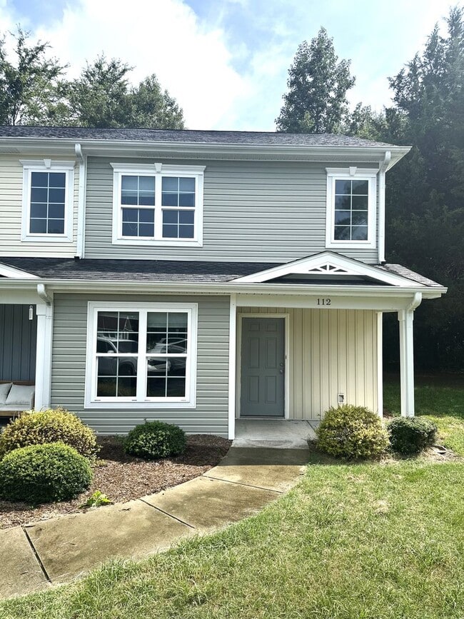 Building Photo - 112 Brickyard Ln