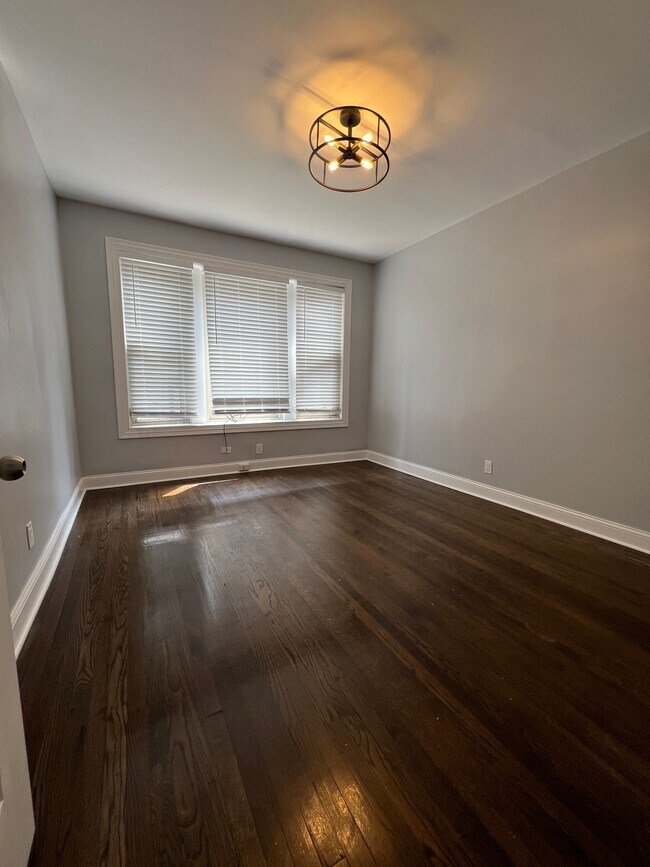 Foto del edificio - 6151 S Evans Ave