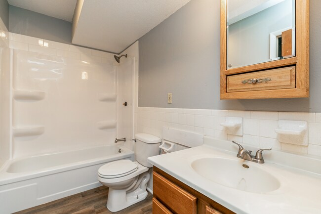 Foto del edificio - 403 21st Ave Pl