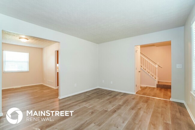 Foto del edificio - 8492 Kingsley Dr