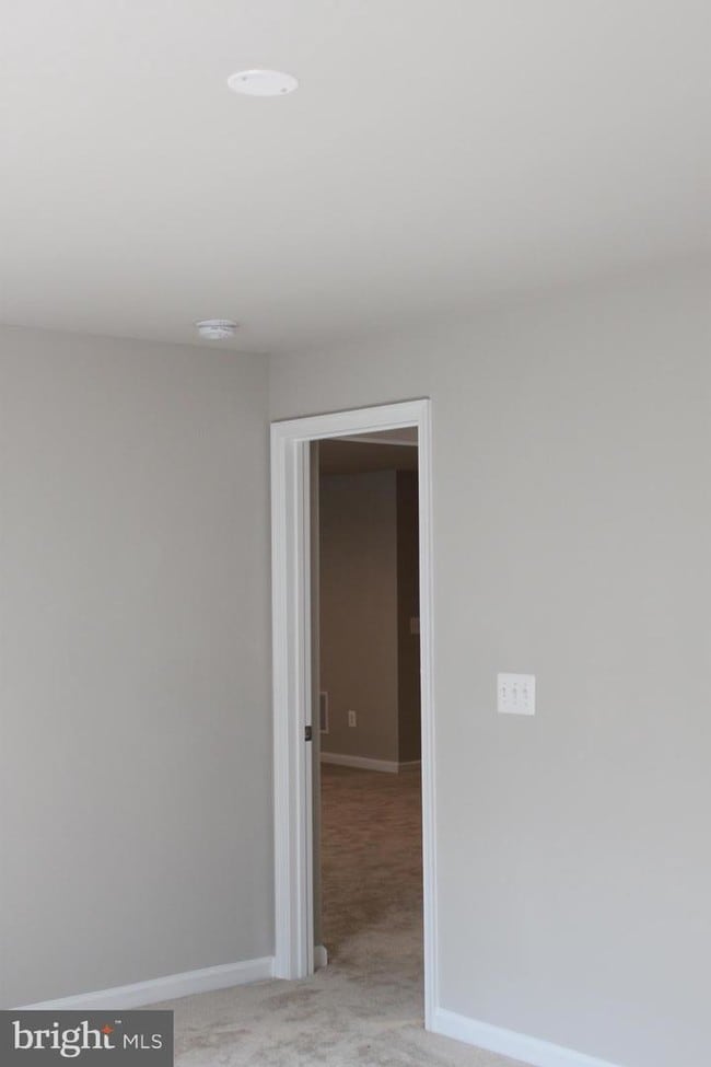 Building Photo - 12183 Aster Rd