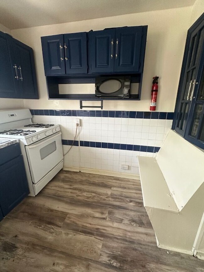 Foto del edificio - 846 Windermere Ave