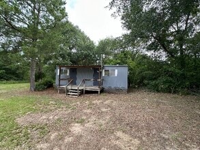 Building Photo - 9758 Farris Loop