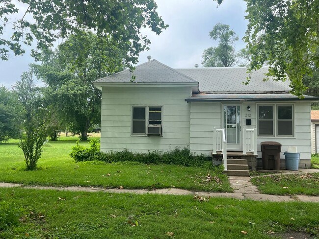 Foto del edificio - 212 W 5th St