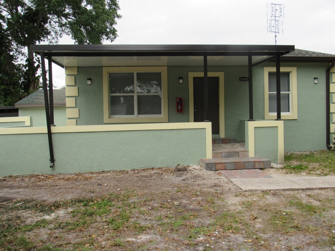 4283 Cocoanut Rd, West Palm Beach, FL 33406 Townhome Rentals in West